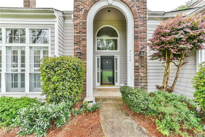 3130 Old Chapel Ln, Charlotte, NC 28210