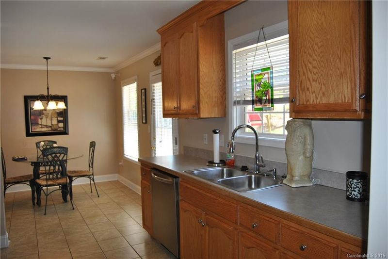 7138 Marlin St, Gastonia, NC 28056