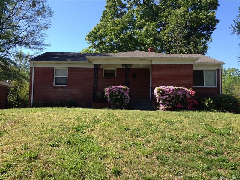 1632 Academy St, Charlotte, NC 28205