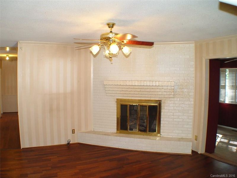 2300 Rama Rd, Charlotte, NC 28212