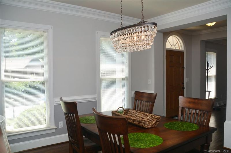 2644 Tanbridge Rd, Charlotte, NC 28226