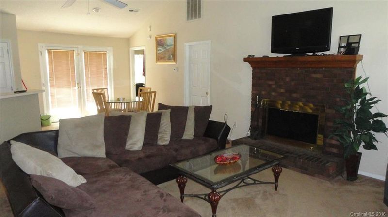 1715 Running Brook Rd, Charlotte, NC 28214