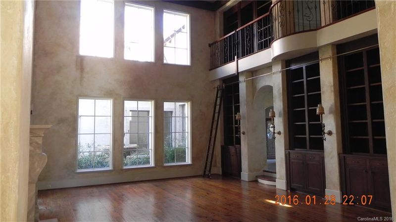 1985 Carmel Rd, Charlotte, NC 28226