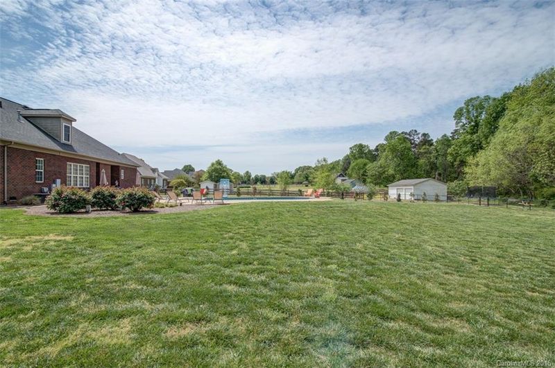 4803 Muscadine Ln, Monroe, NC 28110