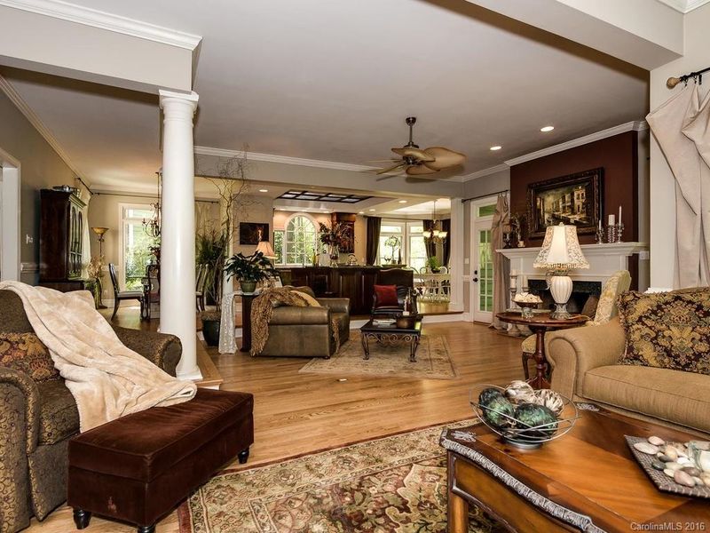 206 Samuel Guilford Ct, Charlotte, NC 28270