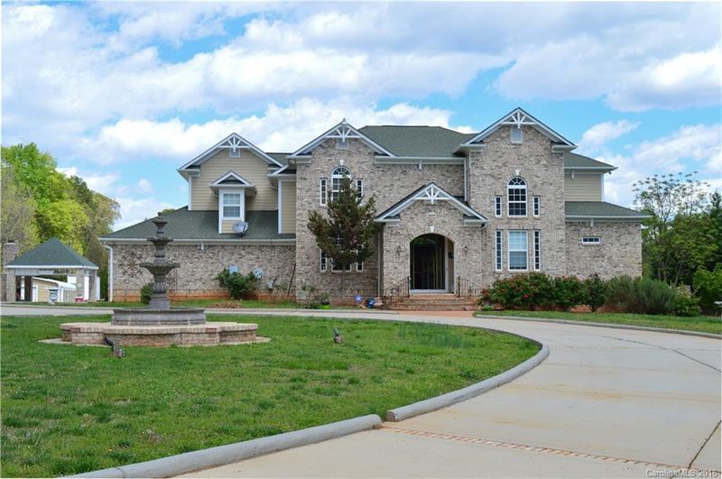 11809 Bain School Rd, Mint Hill, NC 28227