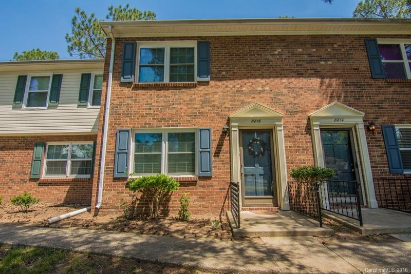 8816 Hunter Ridge Dr #8816, Charlotte, NC 28226