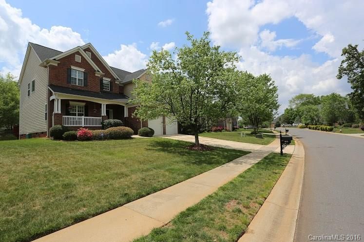 604 Deercross Ln, Waxhaw, NC 28173