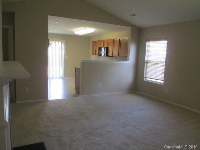 7424 Loyalist St, Charlotte, NC 28216