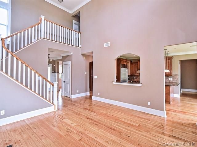 20009 Northport Dr, Cornelius, NC 28031