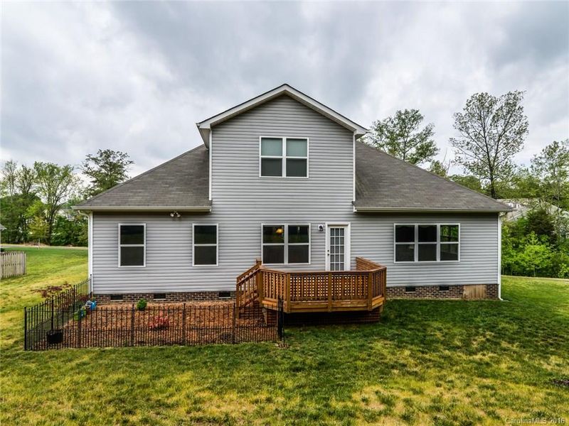 6906 Old Oak Ln, Mint Hill, NC 28227