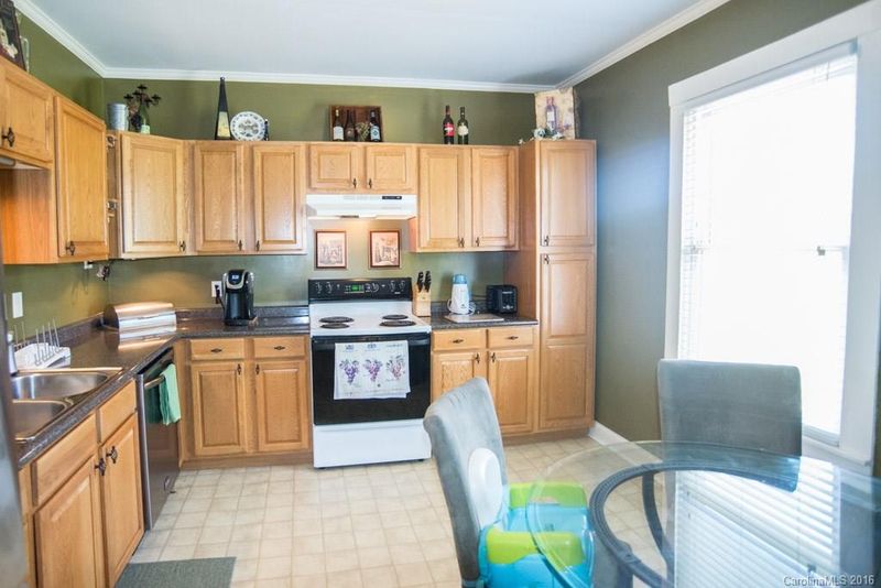 105 Pleasant St #6, Belmont, NC 28012