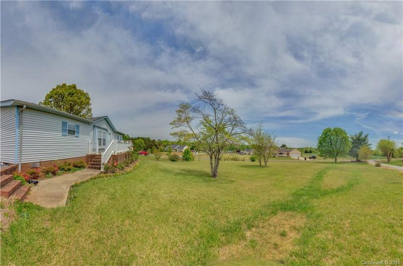 3693 Mack Ballard Rd, Maiden, NC 28650