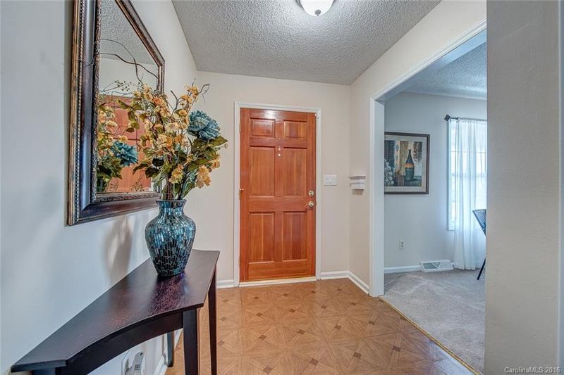 112 Hedgestone Dr #4, Gastonia, NC 28056