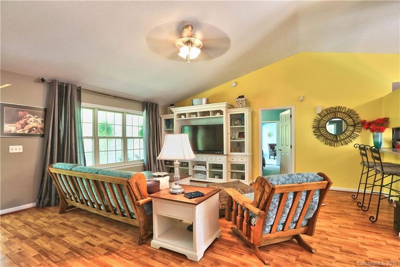 181 Shady Cove Rd, Troutman, NC 28166