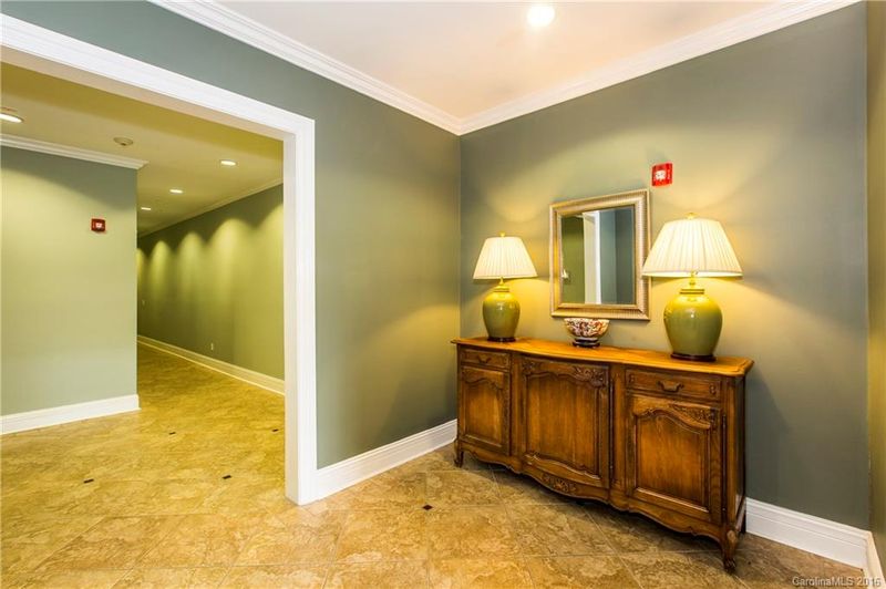 3238 Park Rd #E1, Charlotte, NC 28209