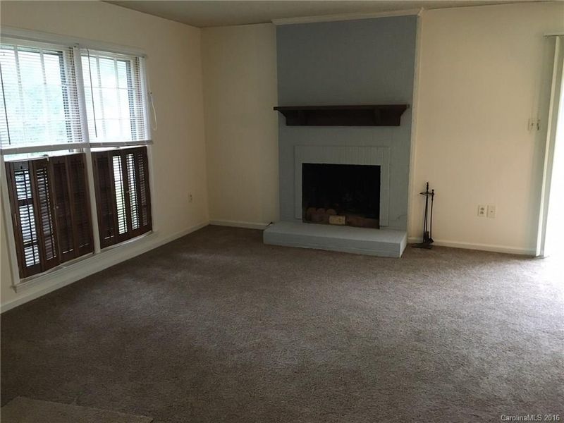 6556 Andora Dr, Charlotte, NC 28227