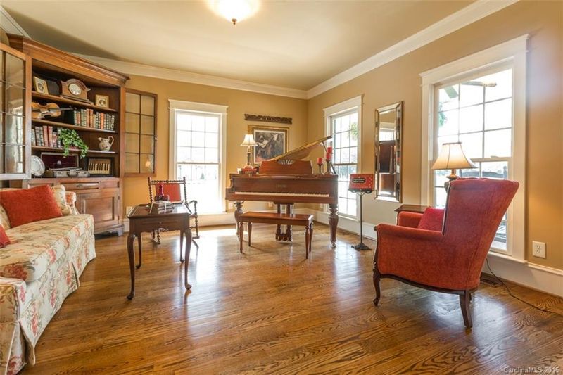 15602 Cabarrus Rd, Mint Hill, NC 28227
