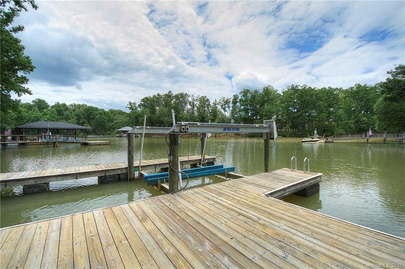 5499 Cypress Rd, Lake Wylie, SC 29710