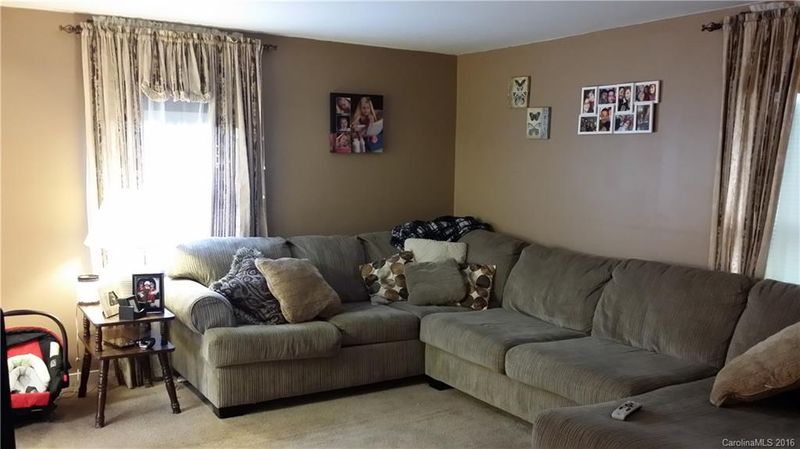 1250 Pine Swept Dr, Mcconnells, SC 29726
