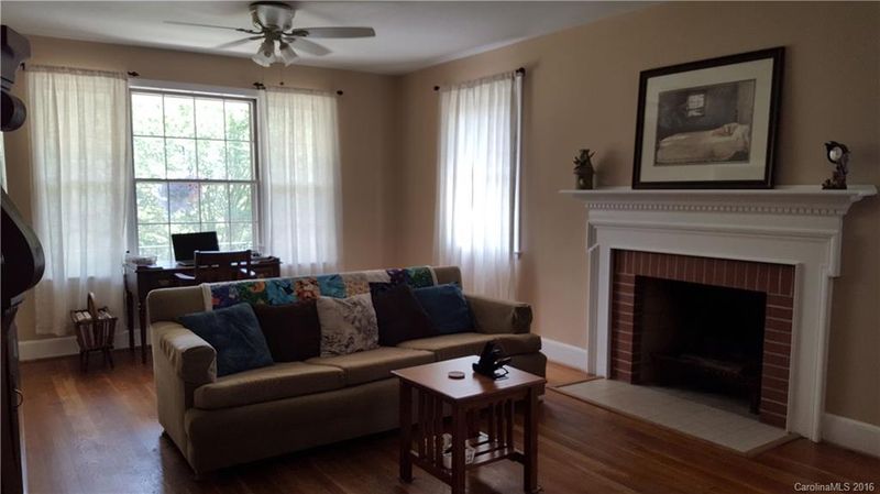 1027 Paramount Cir #9, Gastonia, NC 28052