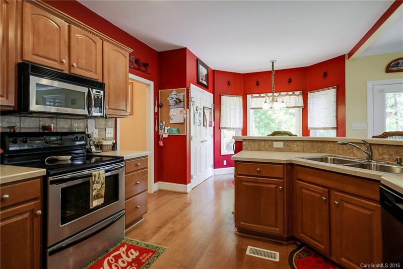 7943 Rebecca Rd, Denver, NC 28037