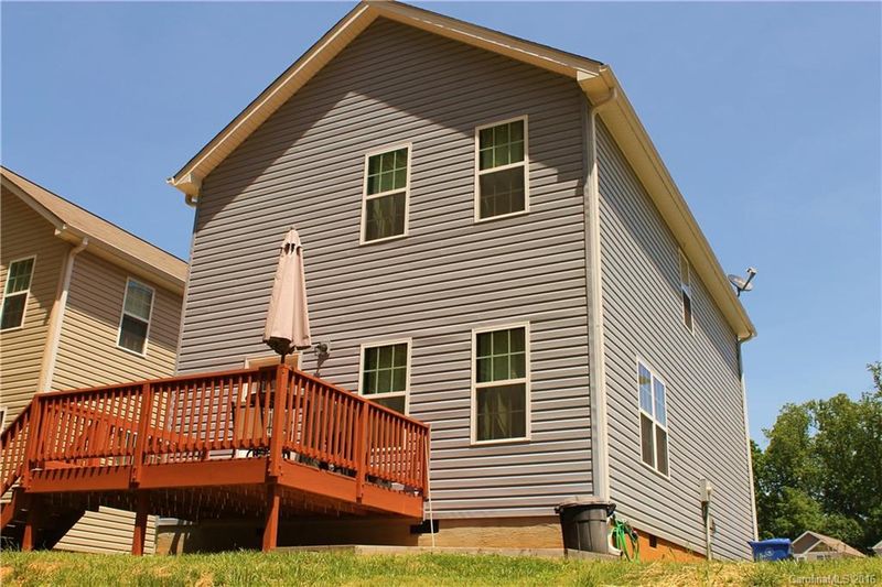 125 High Bluff Cir, Mooresville, NC 28115