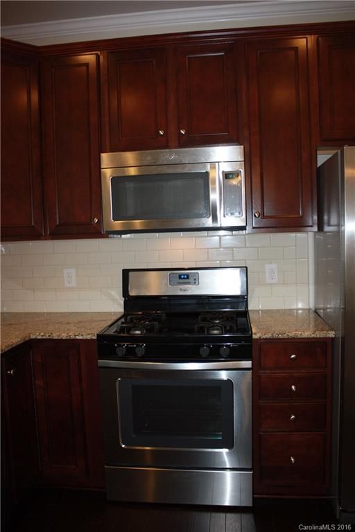 2437 Diplomat Ln #652, Charlotte, NC 28210