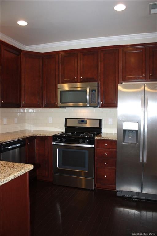 2437 Diplomat Ln #652, Charlotte, NC 28210