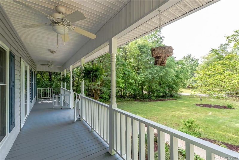 1630 Sharon Ln, Lancaster, SC 29720