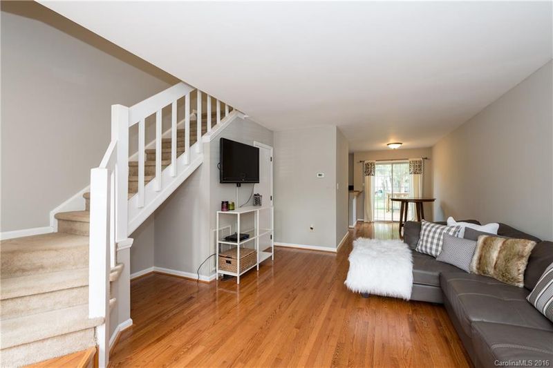 8250 Circle Tree Ln #203, Charlotte, NC 28277
