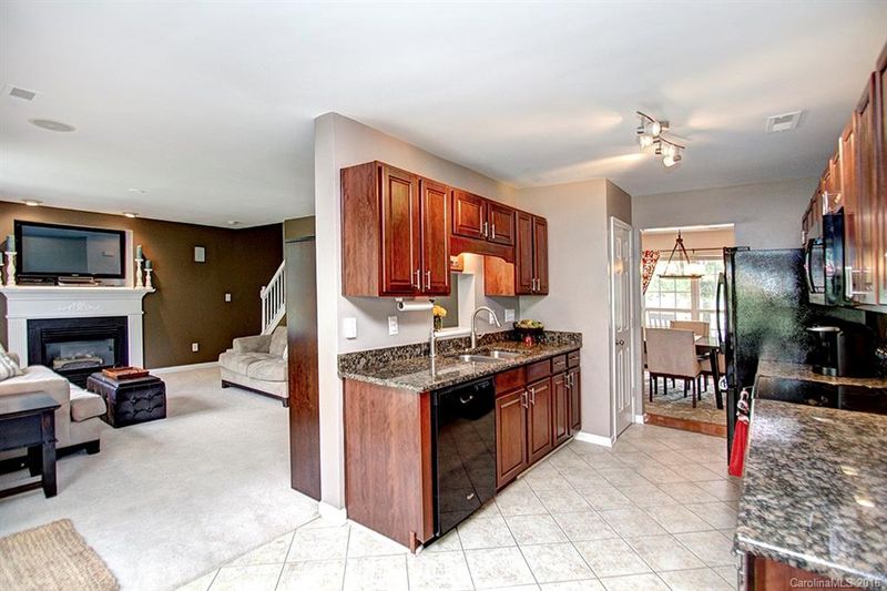 1030 Enderbury Dr, Indian Trail, NC 28079