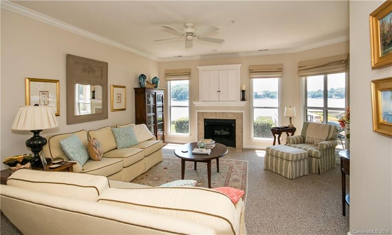 1225 Torrence Cir #19, Davidson, NC 28036