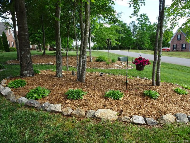 3490 Maple Wood Dr, Denver, NC 28037