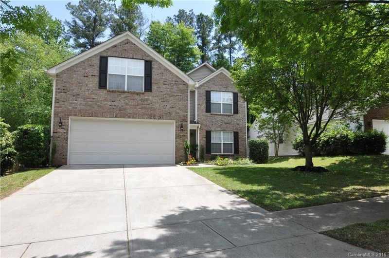412 Sugar Maple Dr, Tega Cay, SC 29708