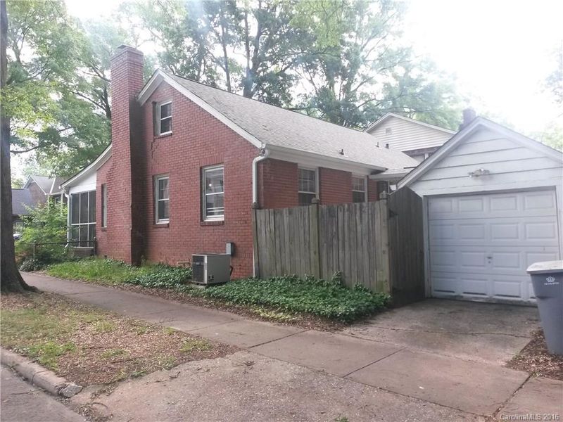 700 Templeton Ave, Charlotte, NC 28203