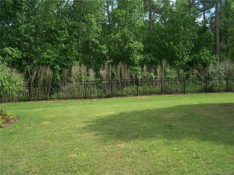 8509 Whitehawk Hill Rd, Waxhaw, NC 28173
