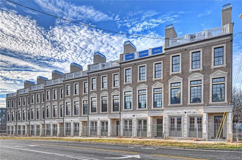 104 Carson Blvd E #1, Charlotte, NC 28203