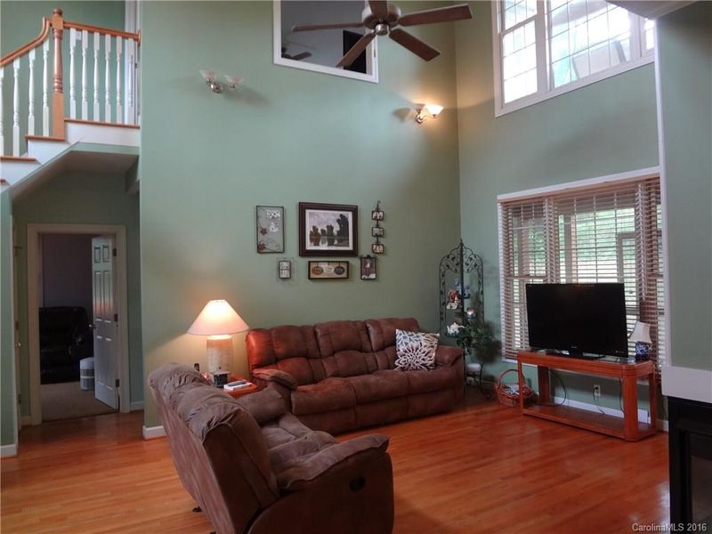 629 Teeter Rd, Mooresville, NC 28115