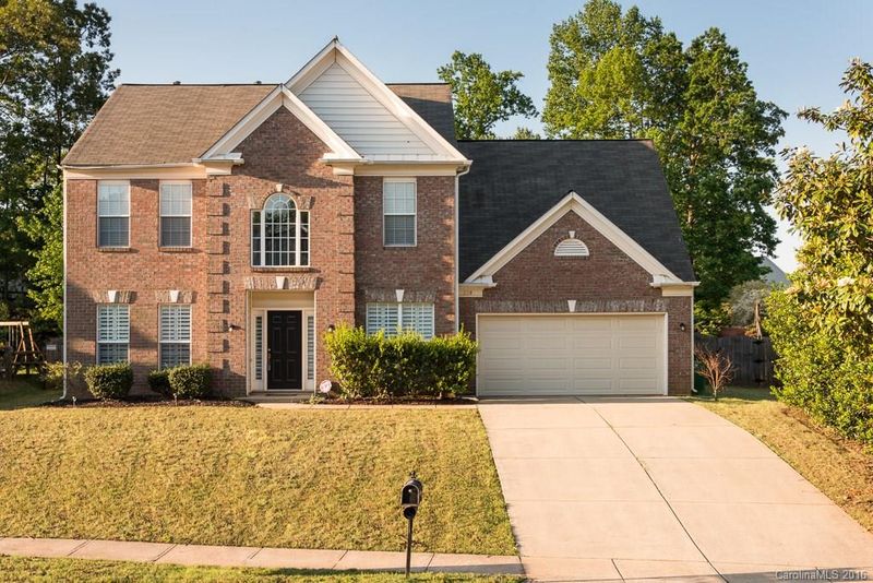3214 Arborhill Rd, Charlotte, NC 28270