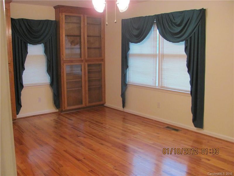 200 Robin Ln, York, SC 29745