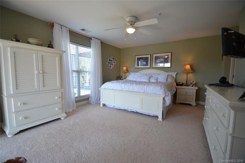 18621 Harborside Dr #18621, Cornelius, NC 28031
