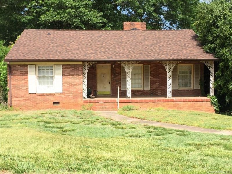 500 Victor St, Lincolnton, NC 28092