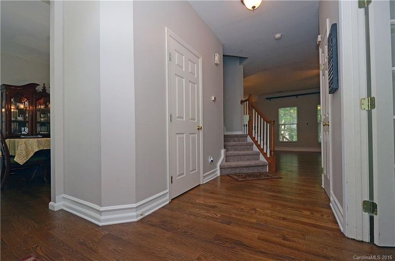 8000 Antique Cir, Waxhaw, NC 28173