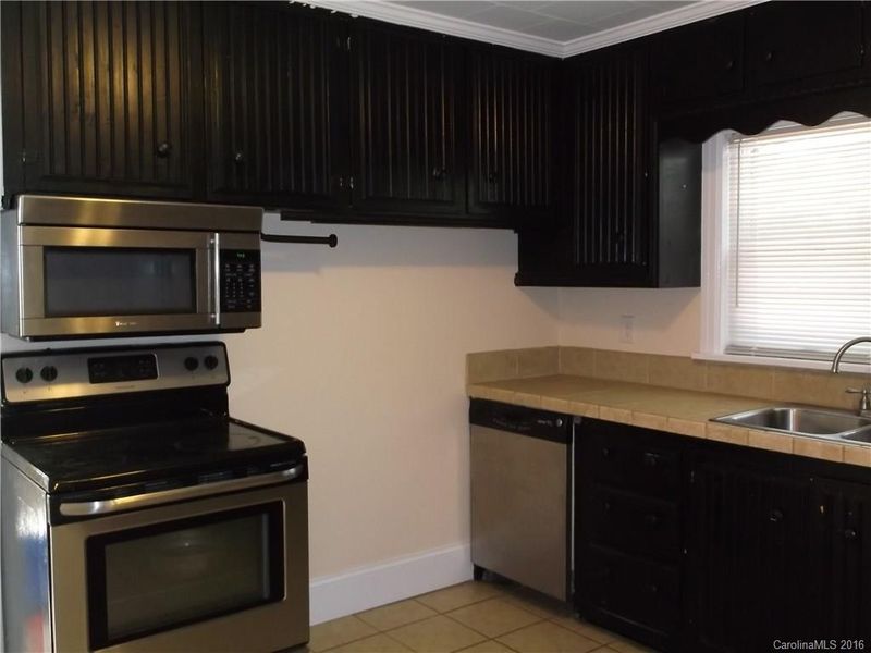 521 Wright Ave, Kannapolis, NC 28083