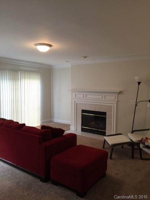 255 Hobbs St #15, Davidson, NC 28036