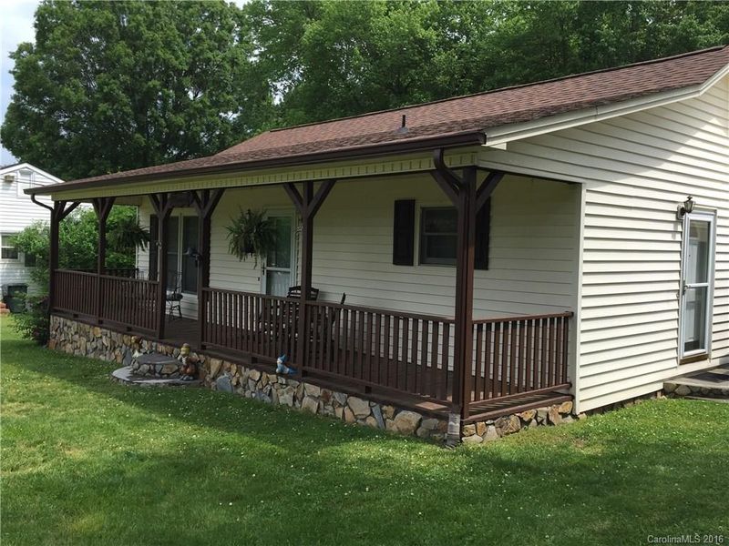 420 N Pine St, Cherryville, NC 28021