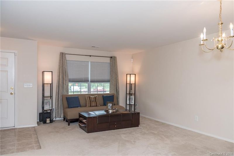8825 Chalkstone Rd, Charlotte, NC 28216
