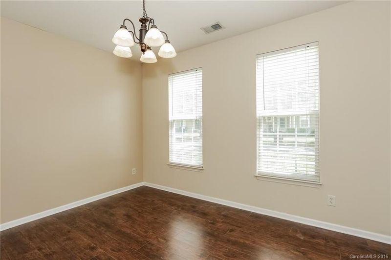 10233 Meadow Crossing Ln, Cornelius, NC 28031