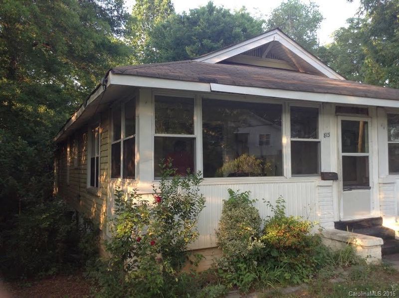 813 E 18th St, Charlotte, NC 28205